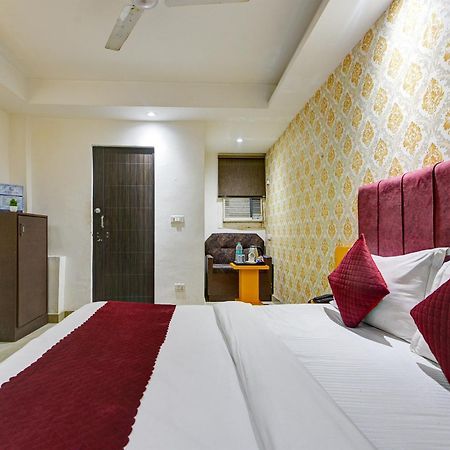 Hotel Platinum With Free Pickup-Delhi Airport Nueva Delhi Exterior foto