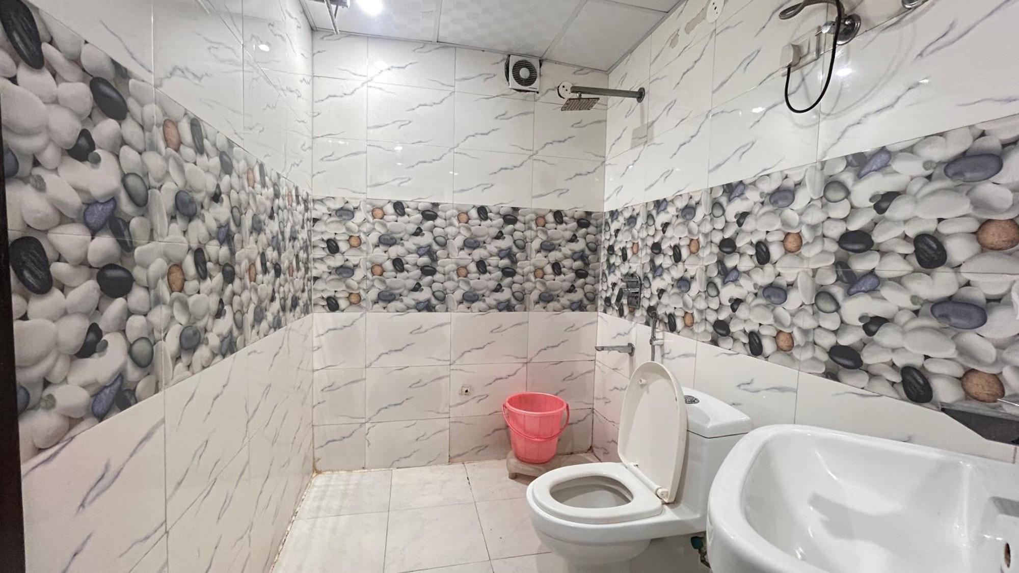 Hotel Platinum With Free Pickup-Delhi Airport Nueva Delhi Exterior foto